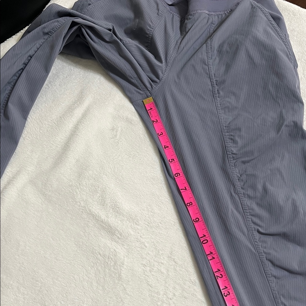 Lululemon Athletica Charcoal Joggers - Picture 11 of 12